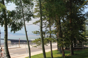F108 Lake Cliffe Condo